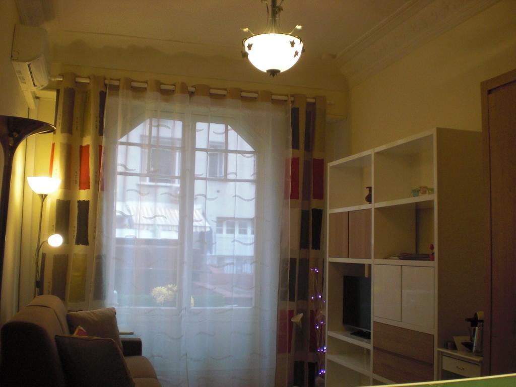 Studio Carre D'Or, A 50 M De La Plage Et Du Negresco Nice Ruang foto